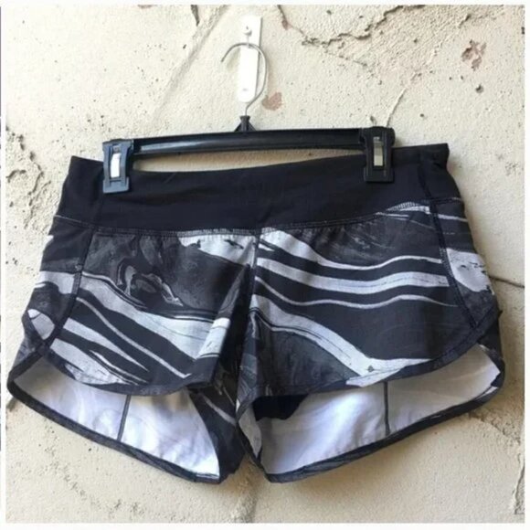 RARE Lululemon Speed Short Marbled Mix Speed Short White Black - Picture 3 of 8